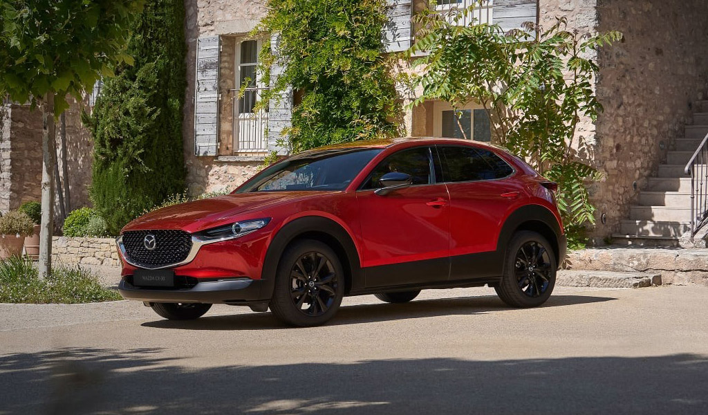 Mazda CX-30 tua da 199€ al mese!